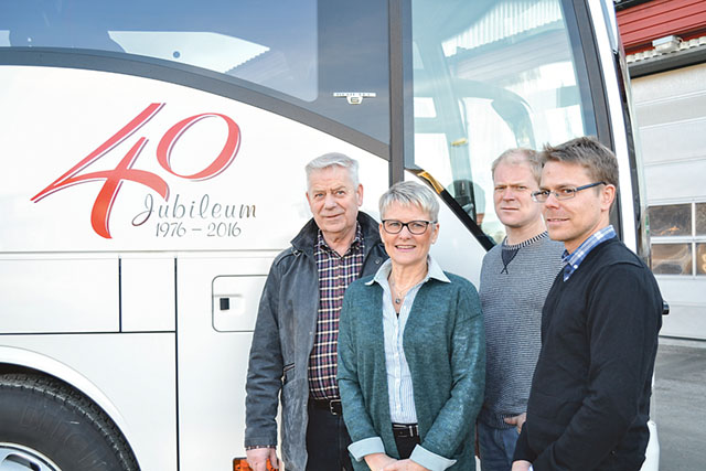 Hällestá buss 40-årsjubilerar och ser ljust på framtiden med planer på expansion.
